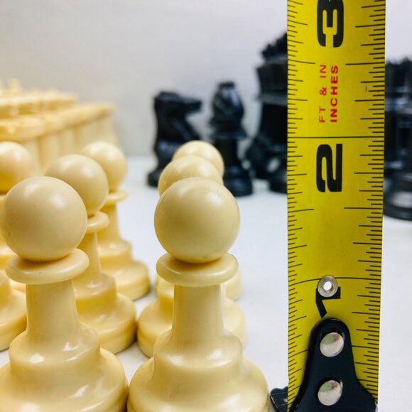 Huge Lot of 128 Replacement Chess Pieces Lightweight Plastic 1.75" to 3" tall - Picture 7 of 7
